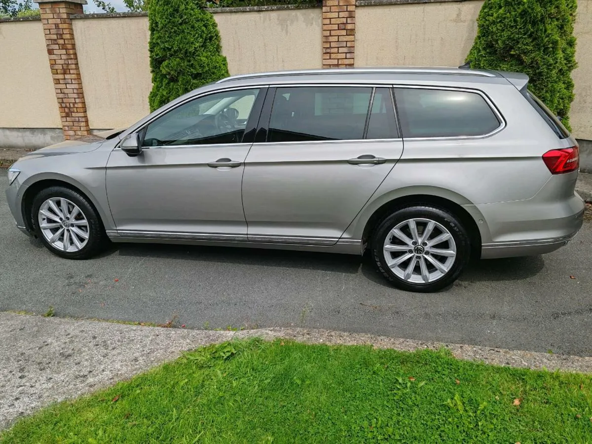 VW Passat 2.0TDI Highline - Image 3