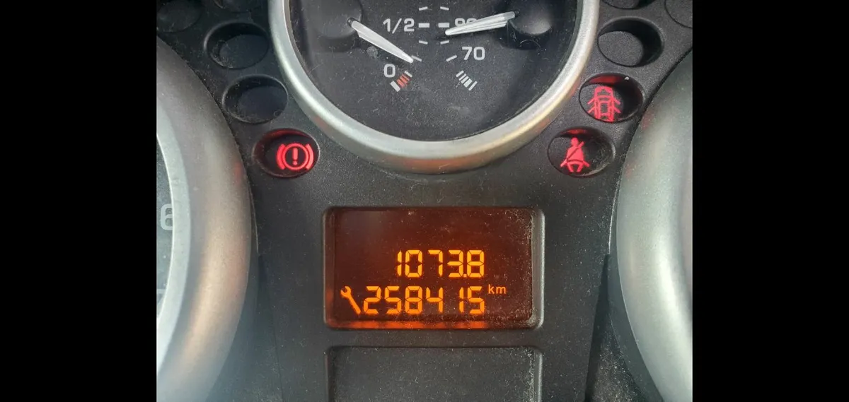Peugeot 207 2007 - Image 3