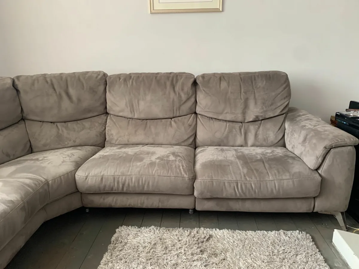 Couch - Image 1