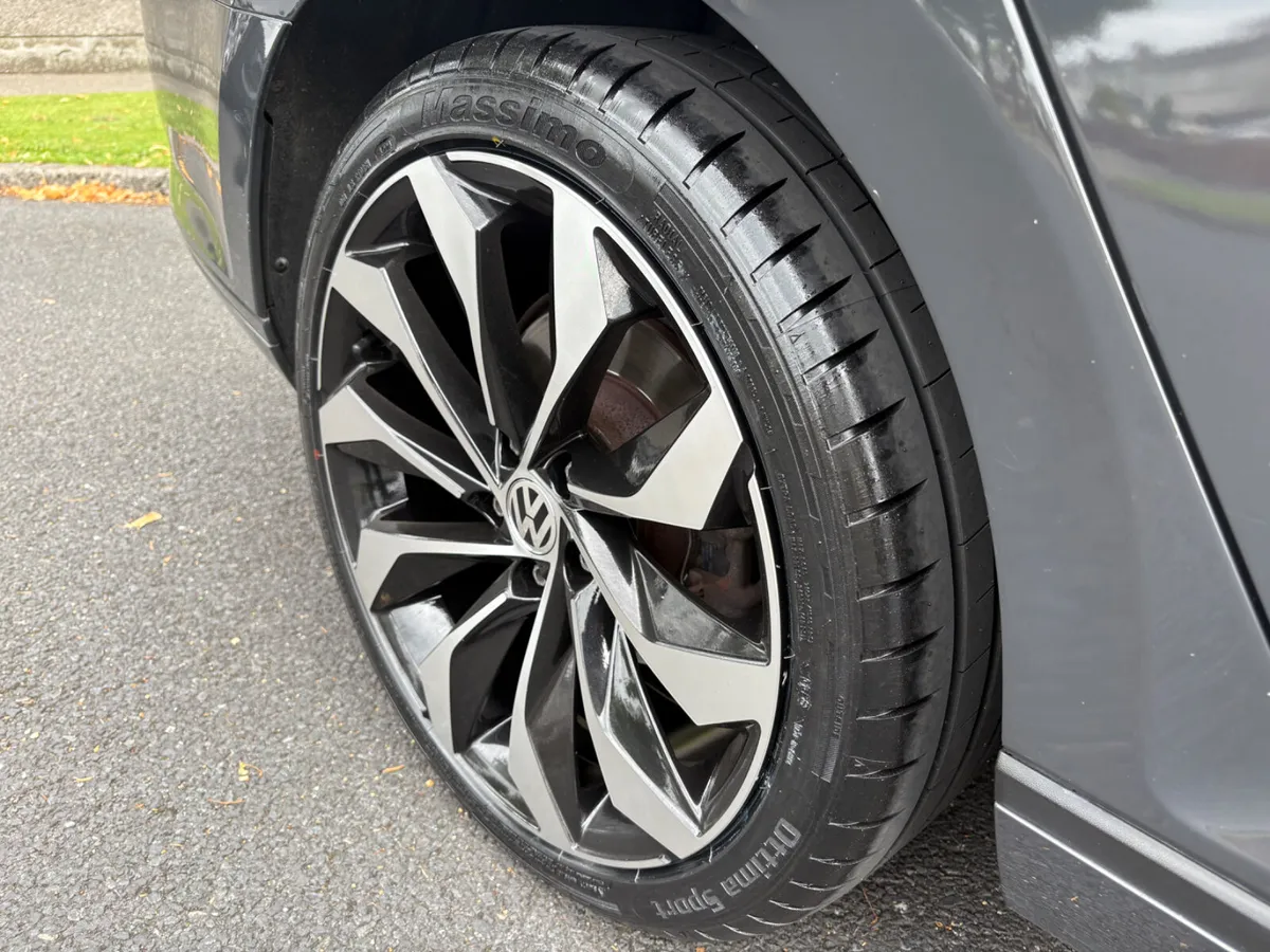 Volkswagen Passat 2016 DSG automatic upgraded - Image 3