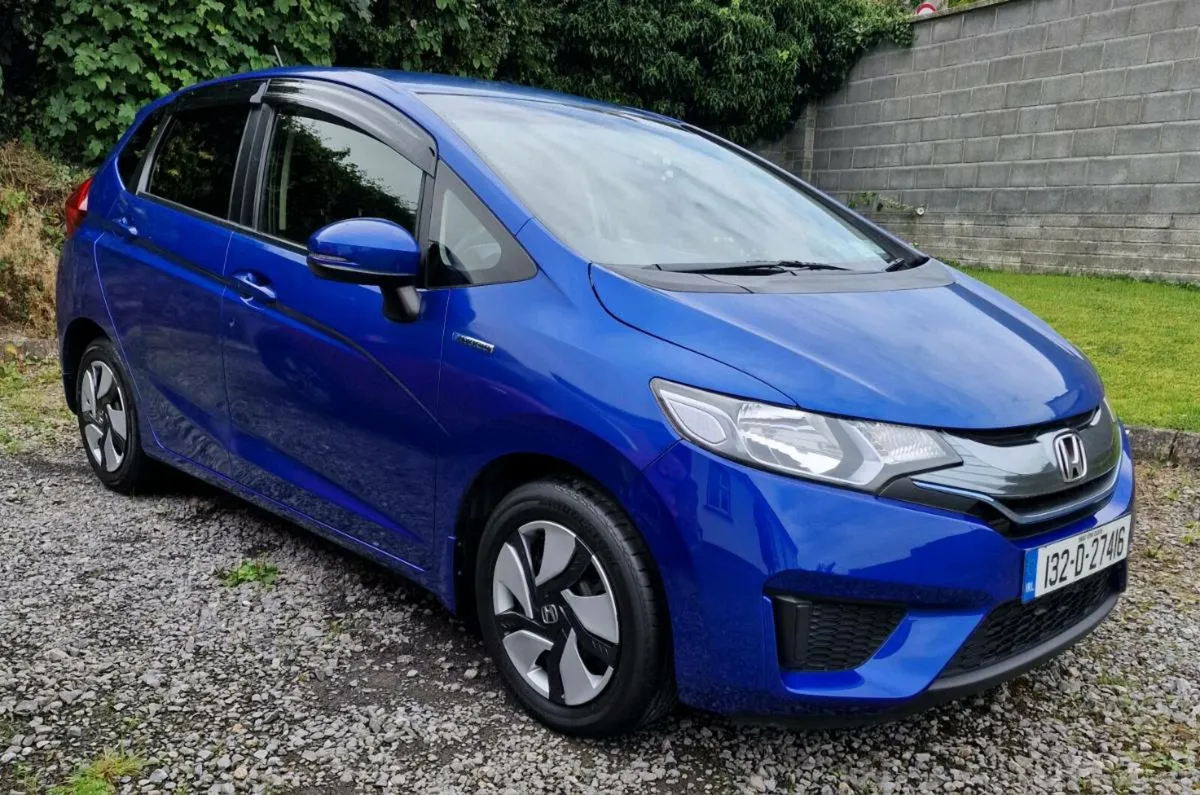 Honda Fit 1.5 Hybrid Automatic - Image 1