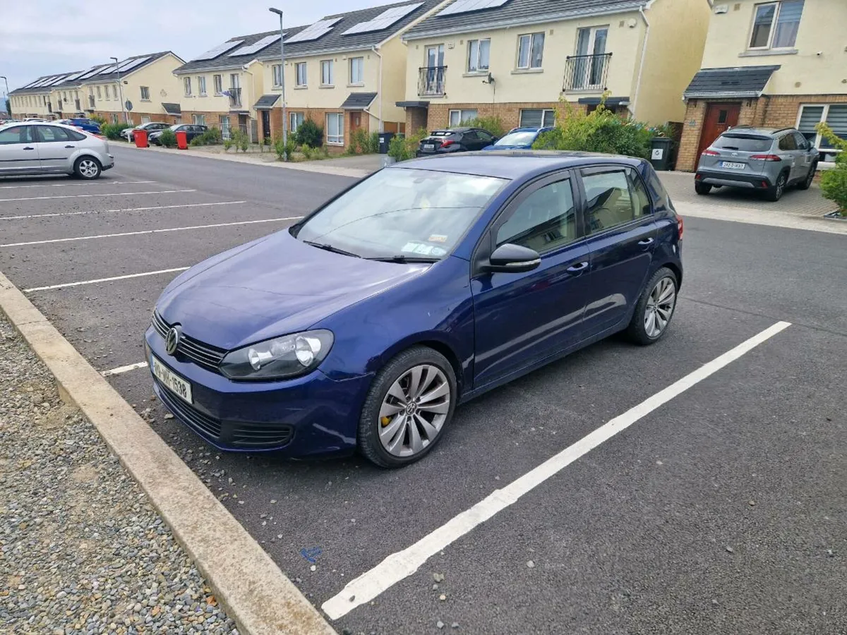 2009 vw golf 2.0 TDI new nct 04/26 tax 09/25 - Image 1