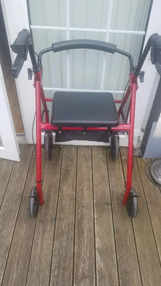 Mobity Walker - Image 1