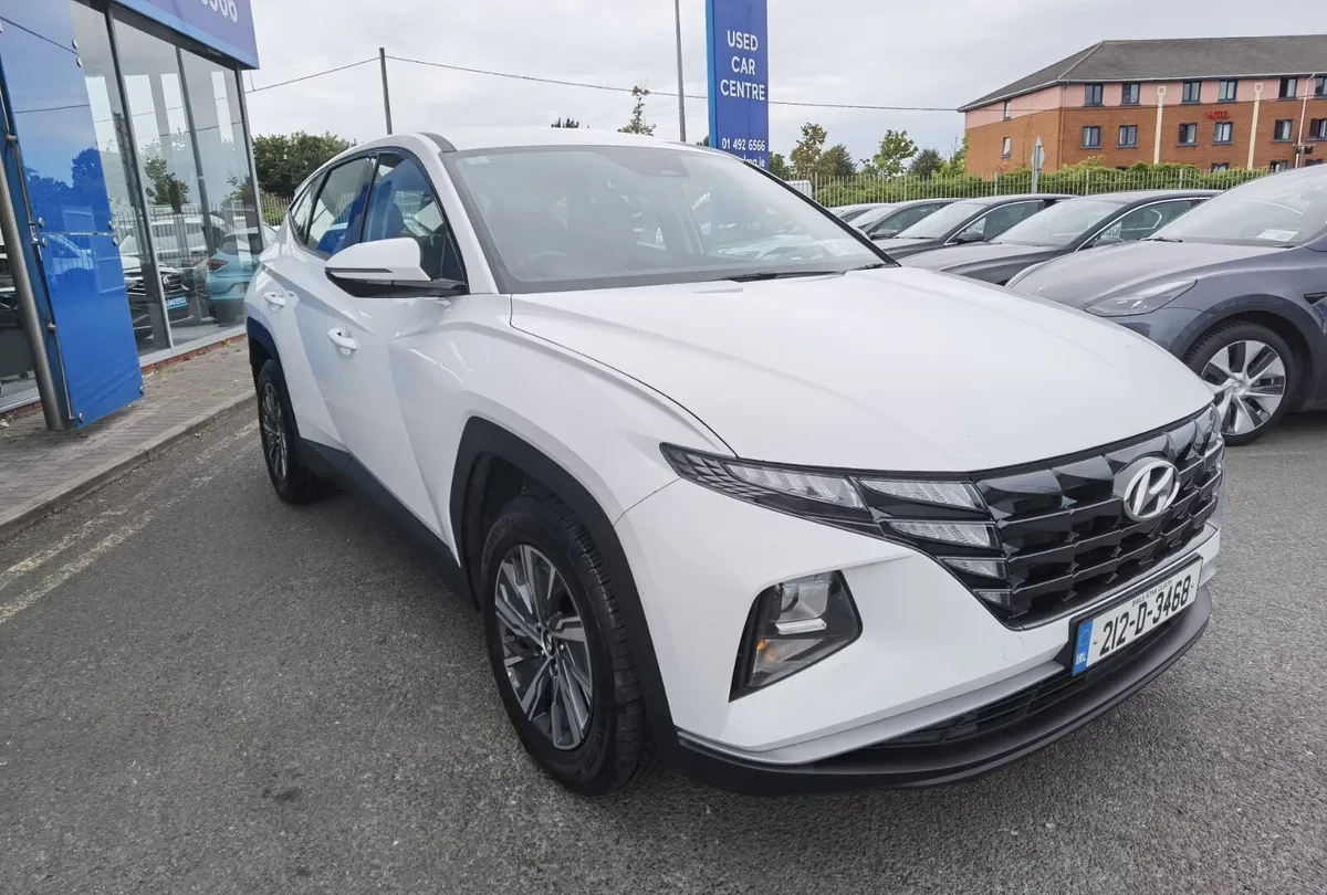 HYUNDAI TUCSON 1.6 COMFORT PLUS - Image 3