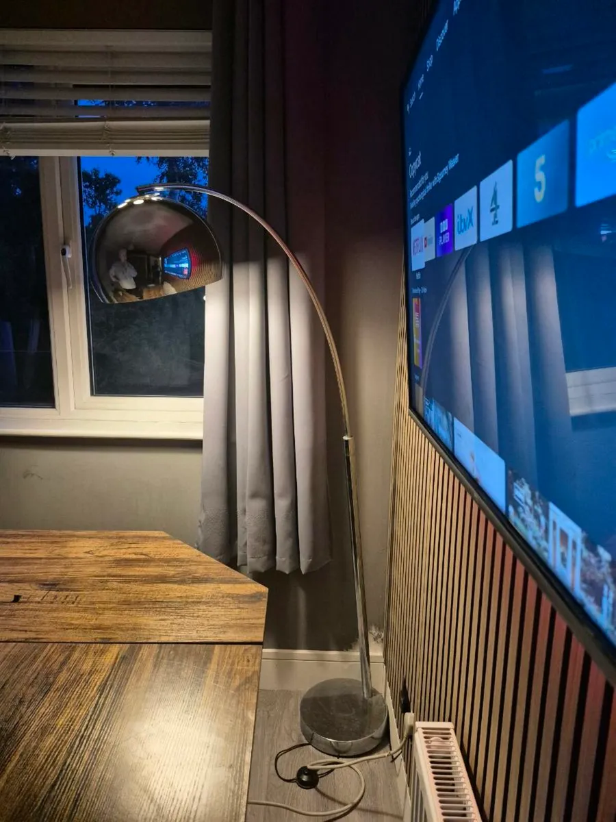 Floor lamp - Image 1