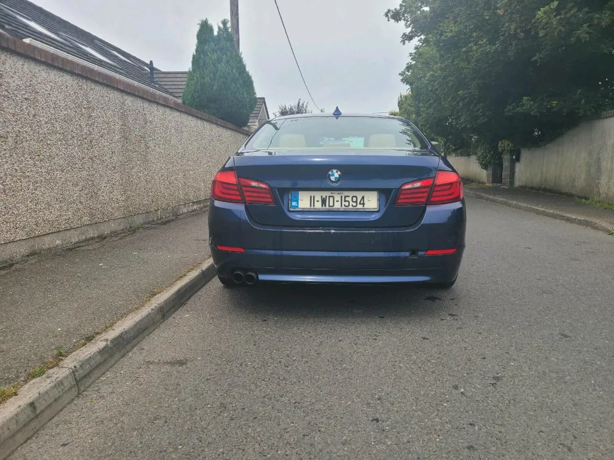 BMW 5 SERIES - Image 2