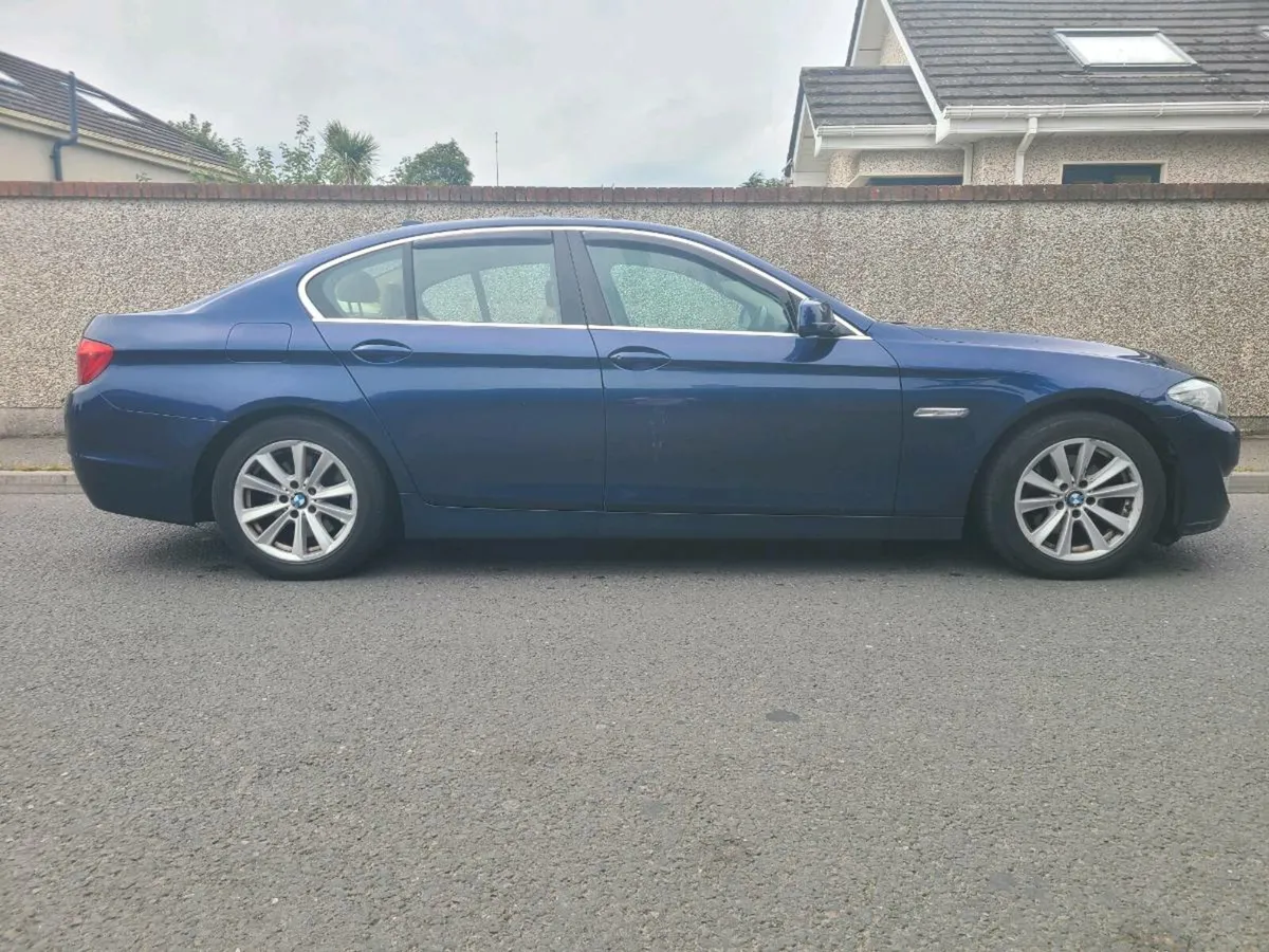 BMW 5 SERIES - Image 3