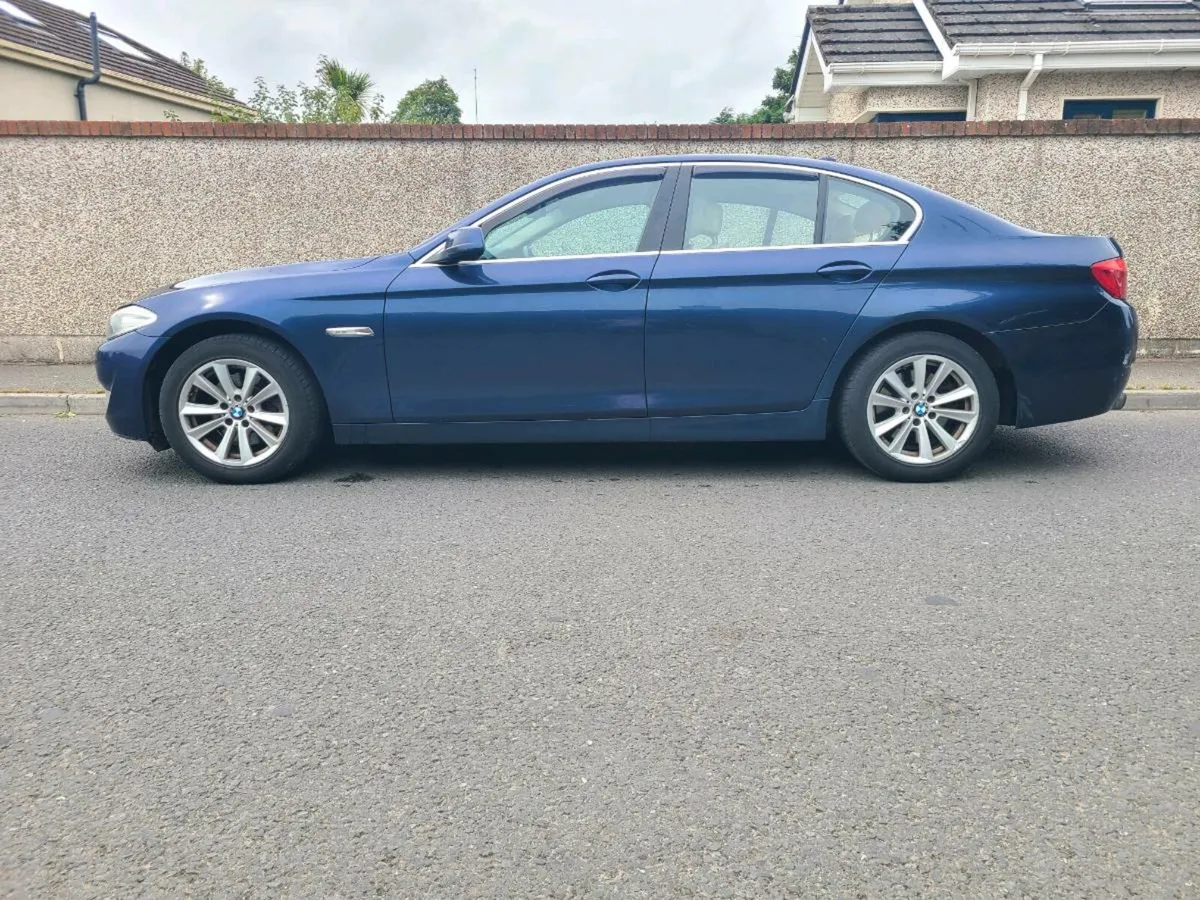 BMW 5 SERIES - Image 4