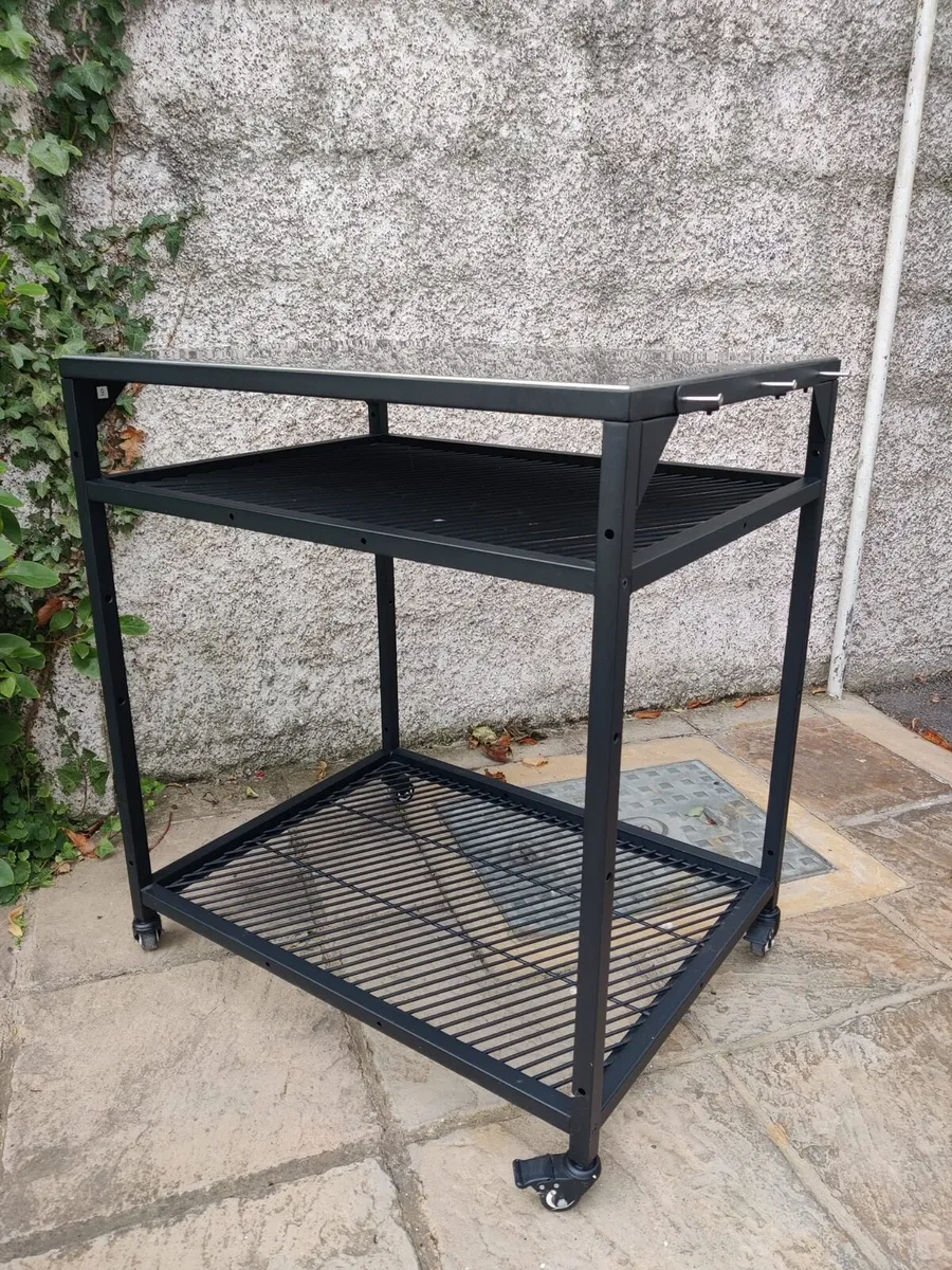Ooni table - Image 1