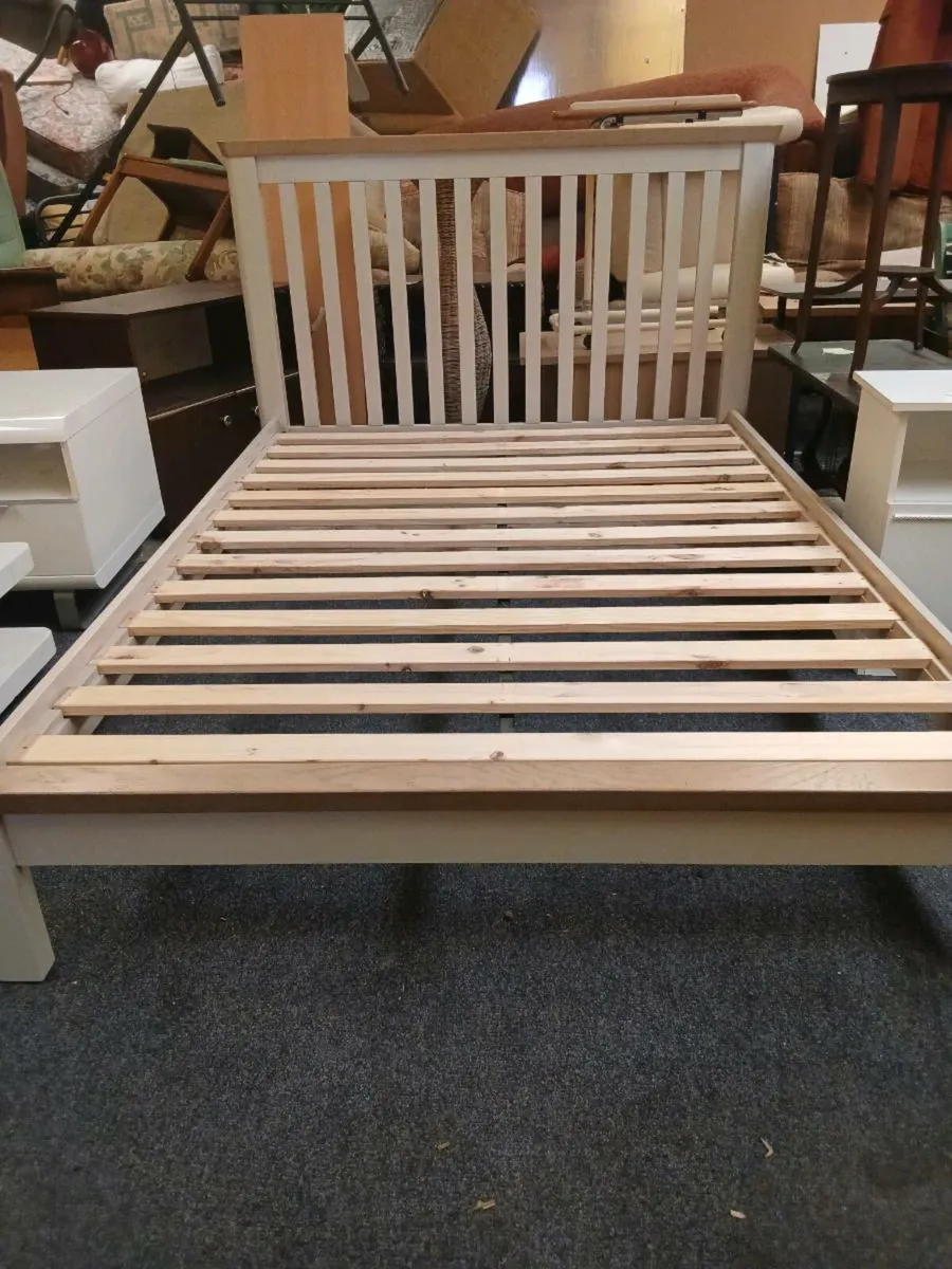 Double Bed.4ft 6 - Image 1