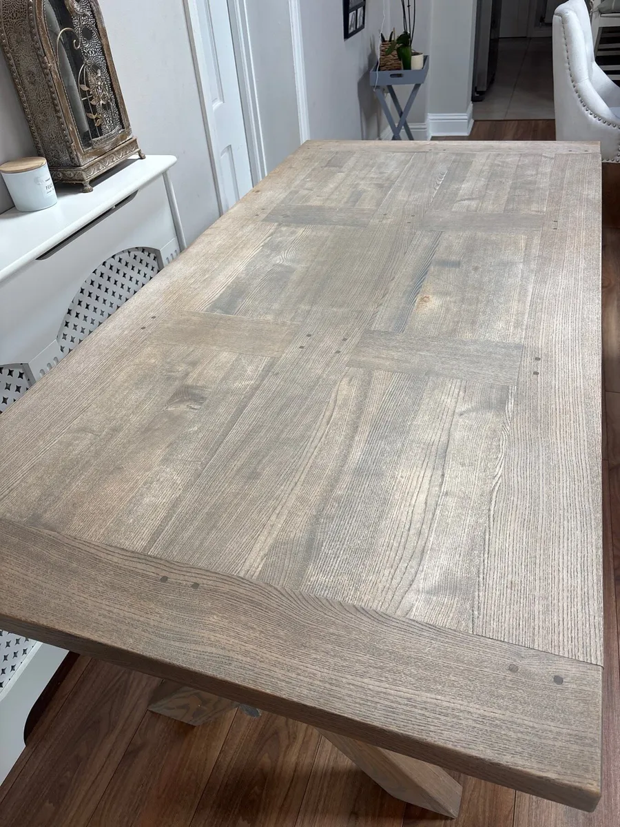 Horsen diamond living table - Image 2
