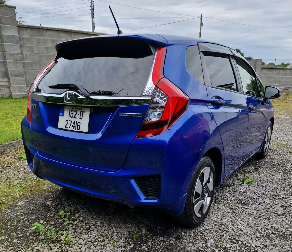 Honda Fit 1.5 Hybrid Automatic - Image 4
