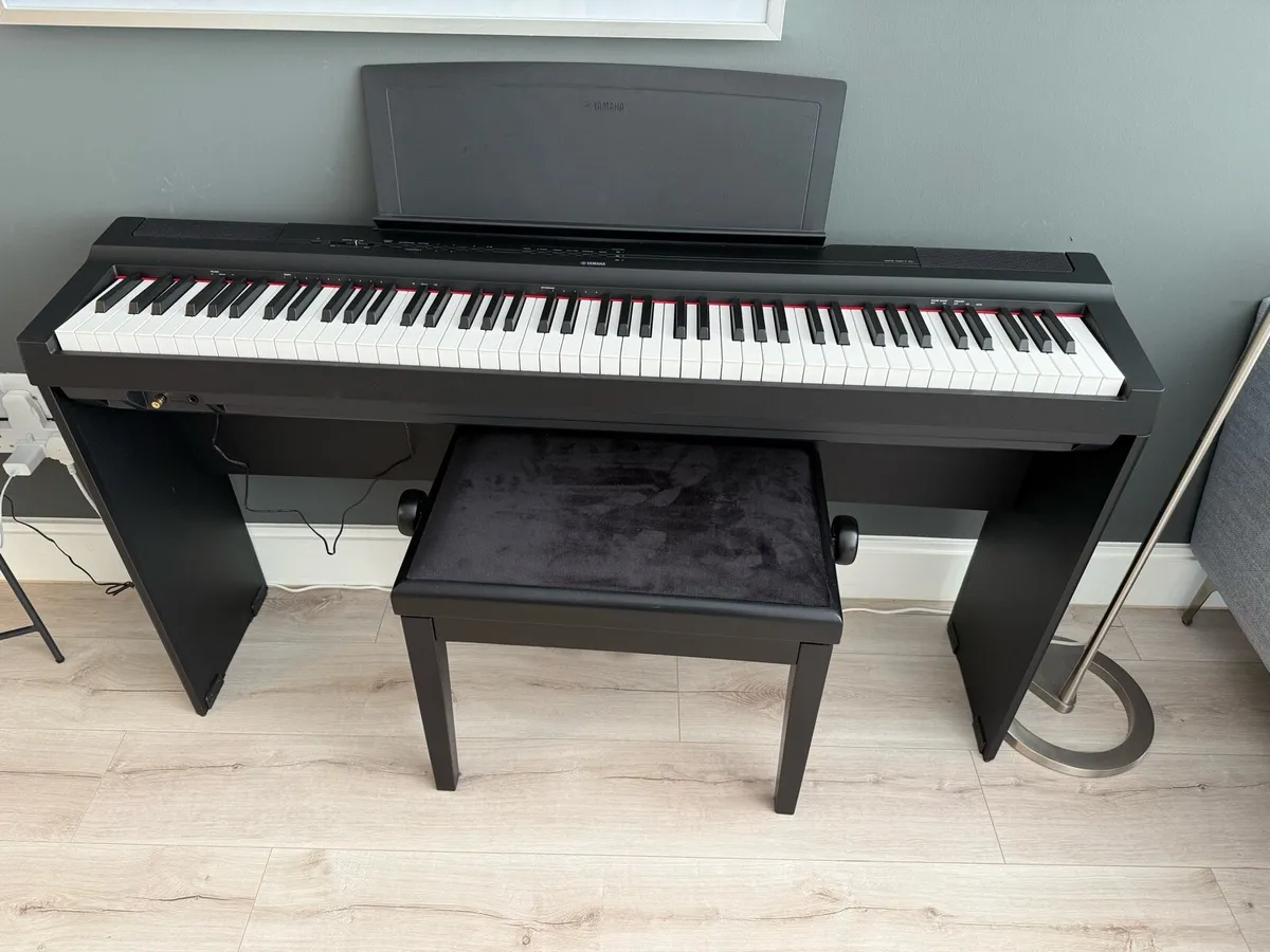 Yamaha P125 + stand + pedal unit + piano bench - Image 1