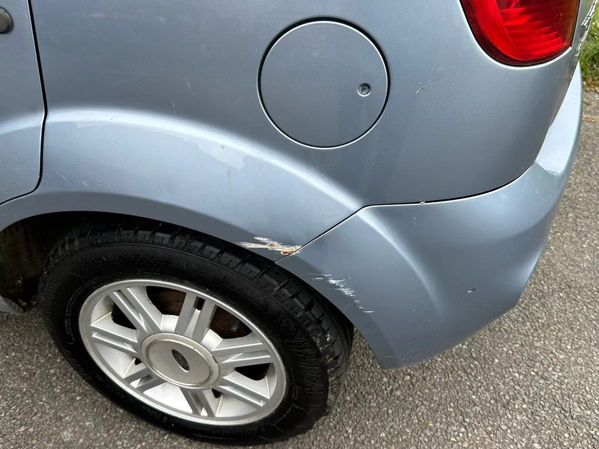 2007 fiesta - Image 3