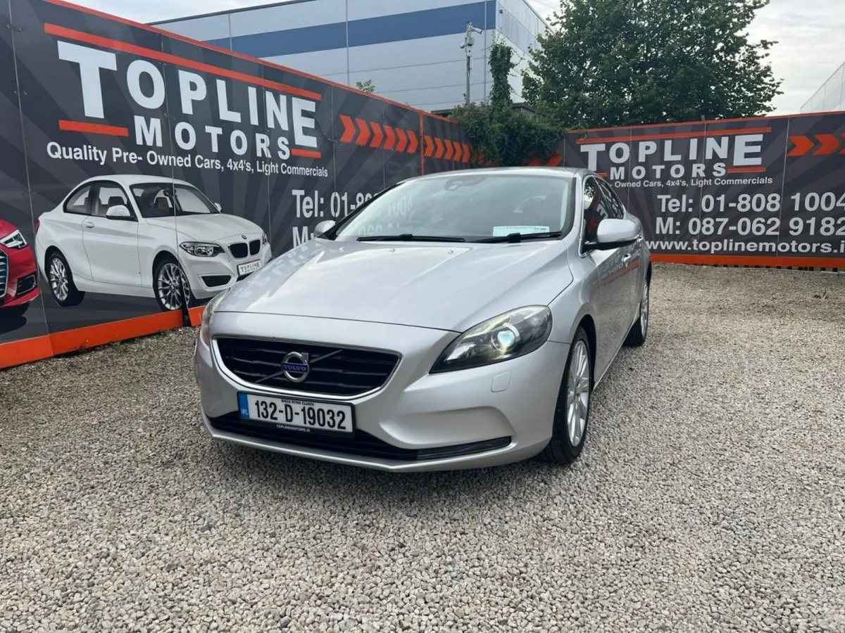 Volvo V40 /huge Spec/1.6 Diesel//new Nct//heated - Image 2