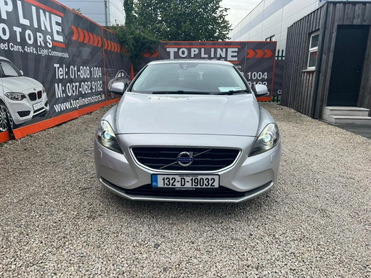 Volvo V40 /huge Spec/1.6 Diesel//new Nct//heated - Image 3