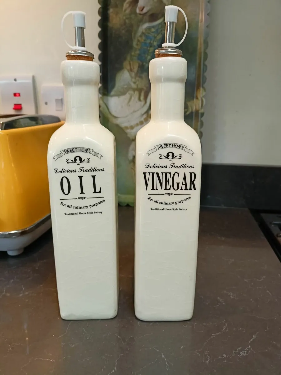 Oil and vinegar bottles