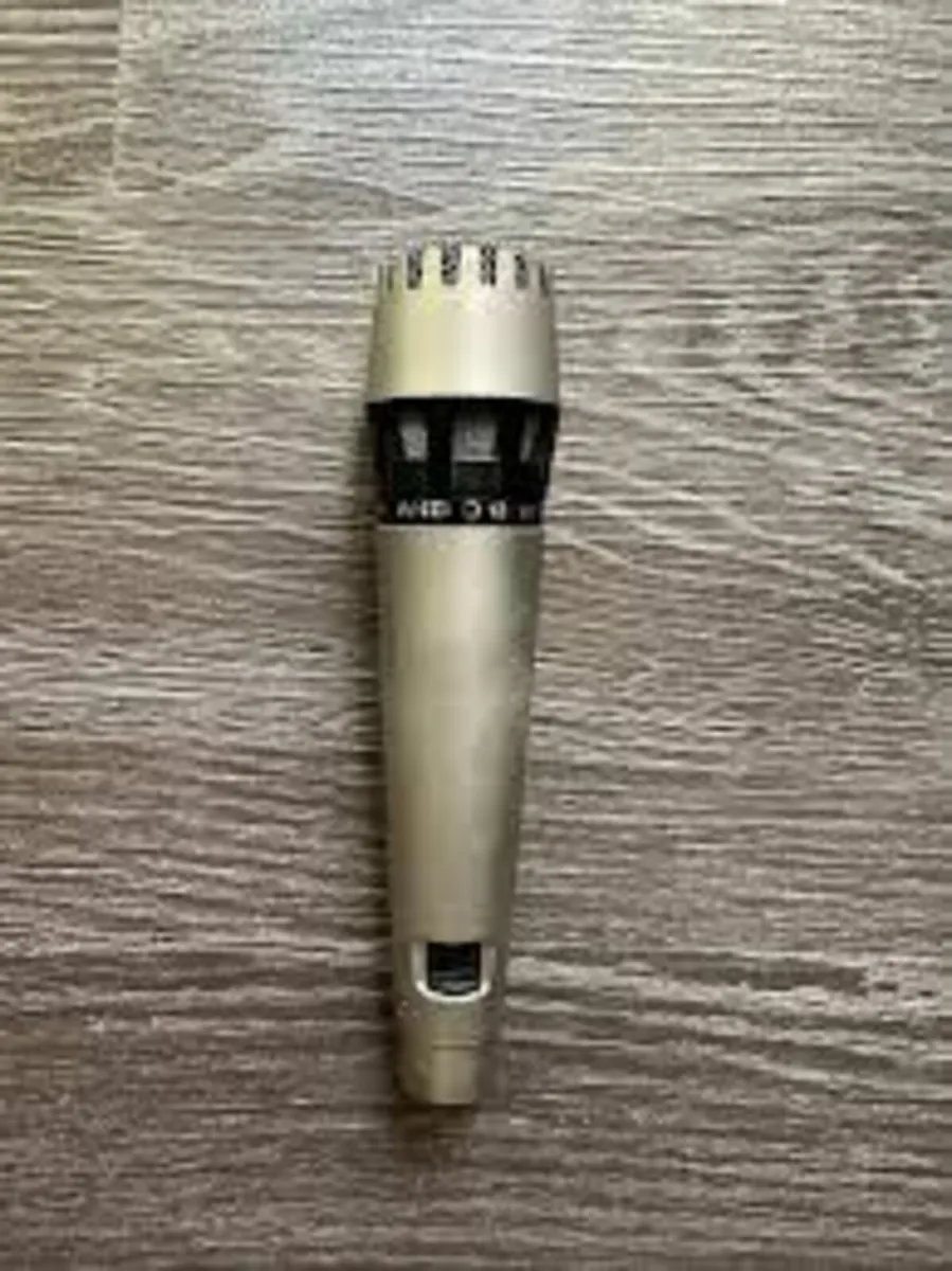 Microphone AKG1200E