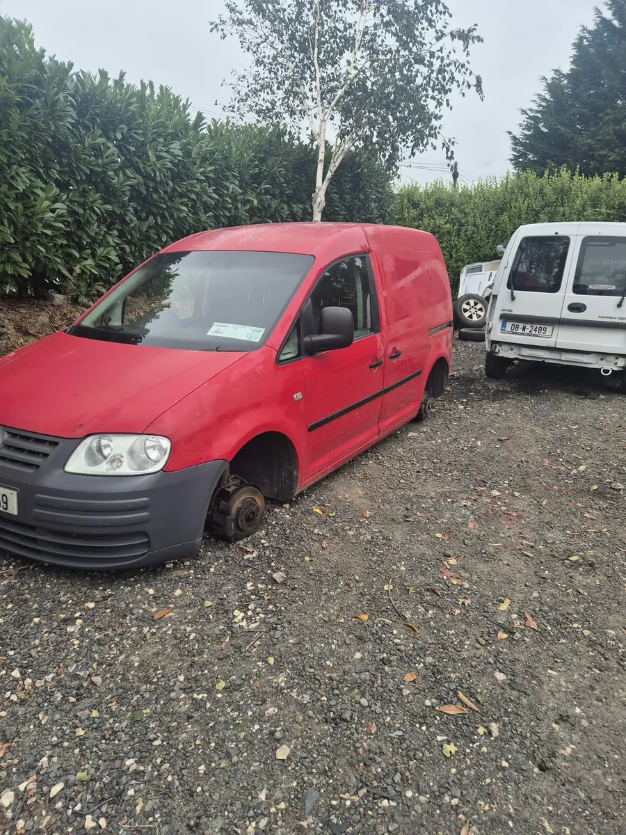 Volkswagen Caddy - Breaking only - Image 4