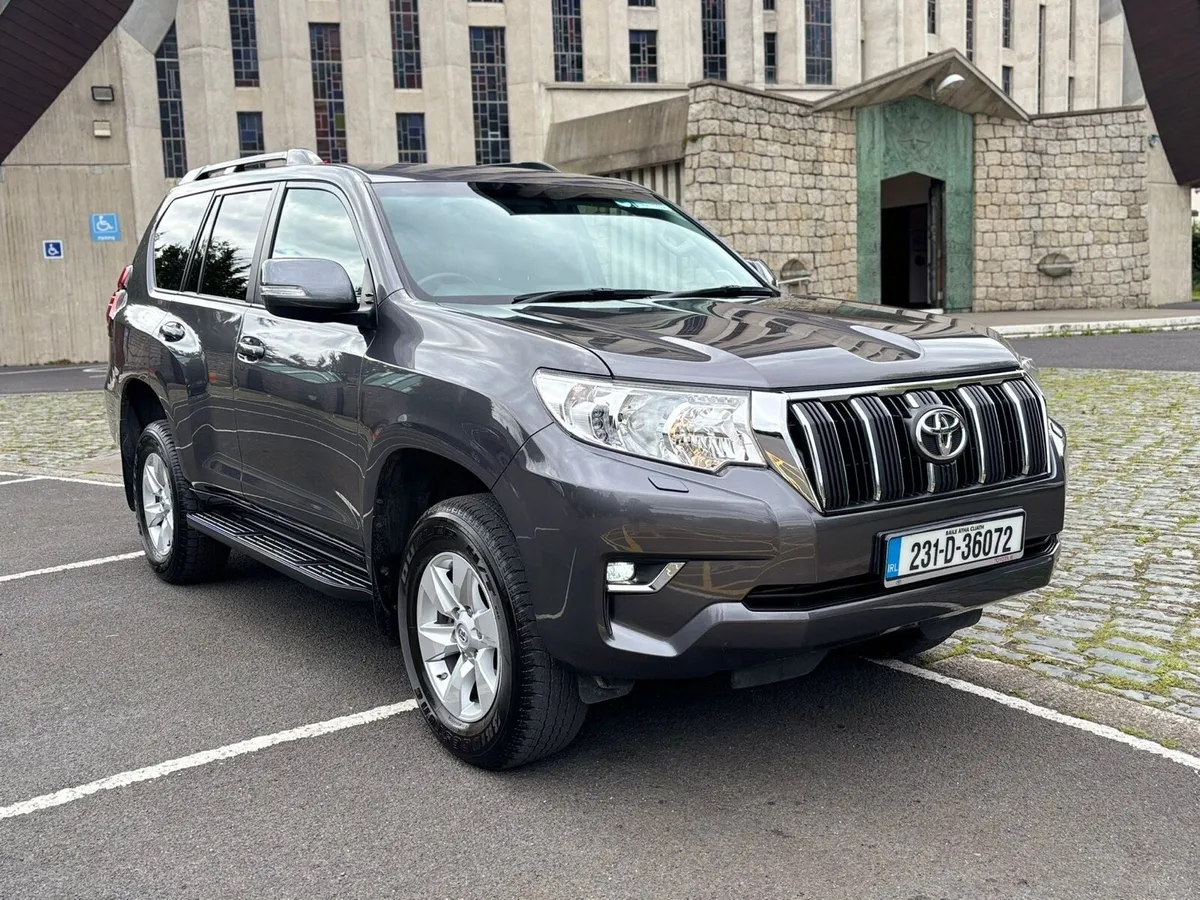 Toyota Landcruiser - Image 2