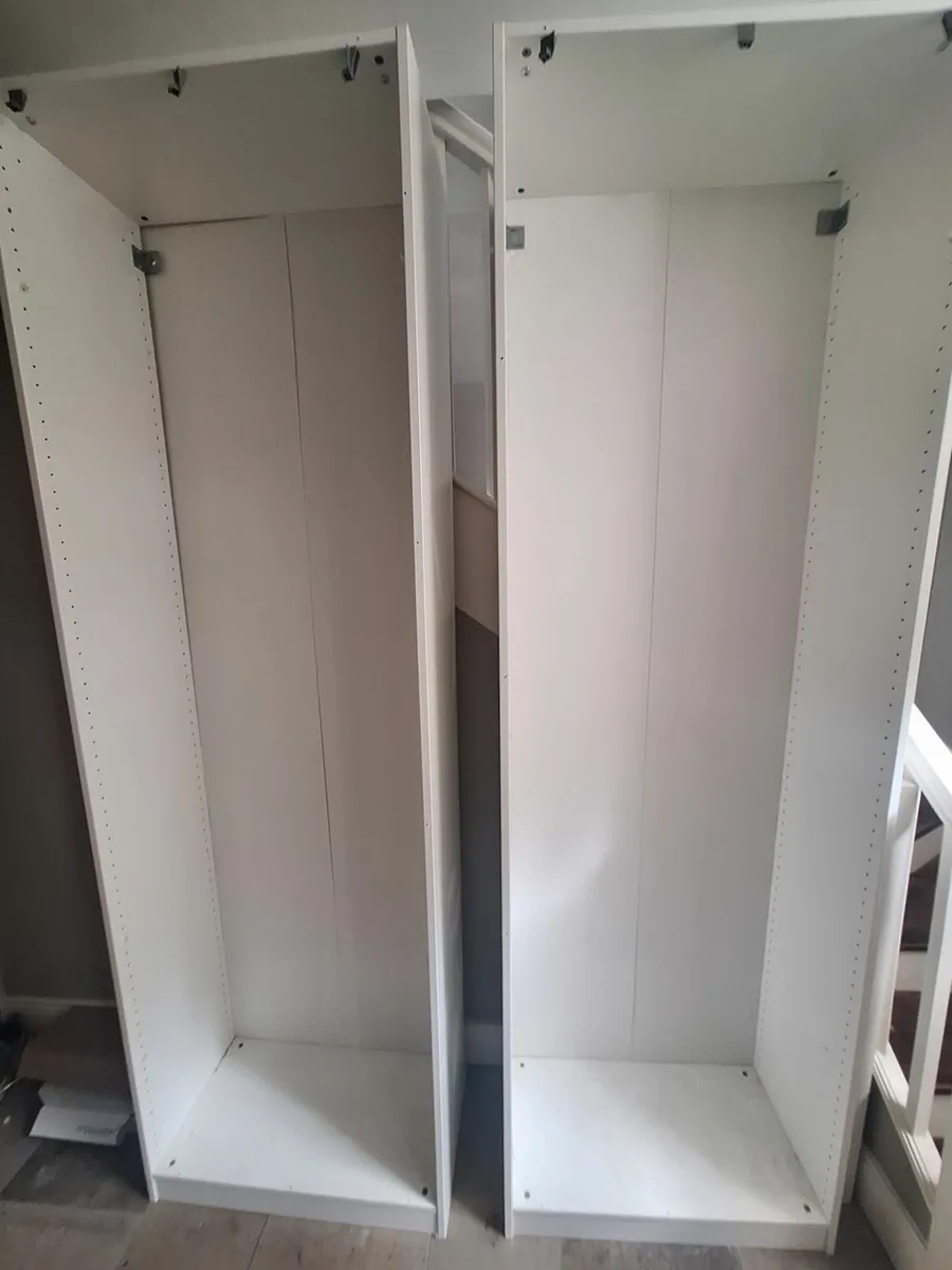 Sliding Doors Wardrobe Ikea (205Hx150Wx35D) - Image 2