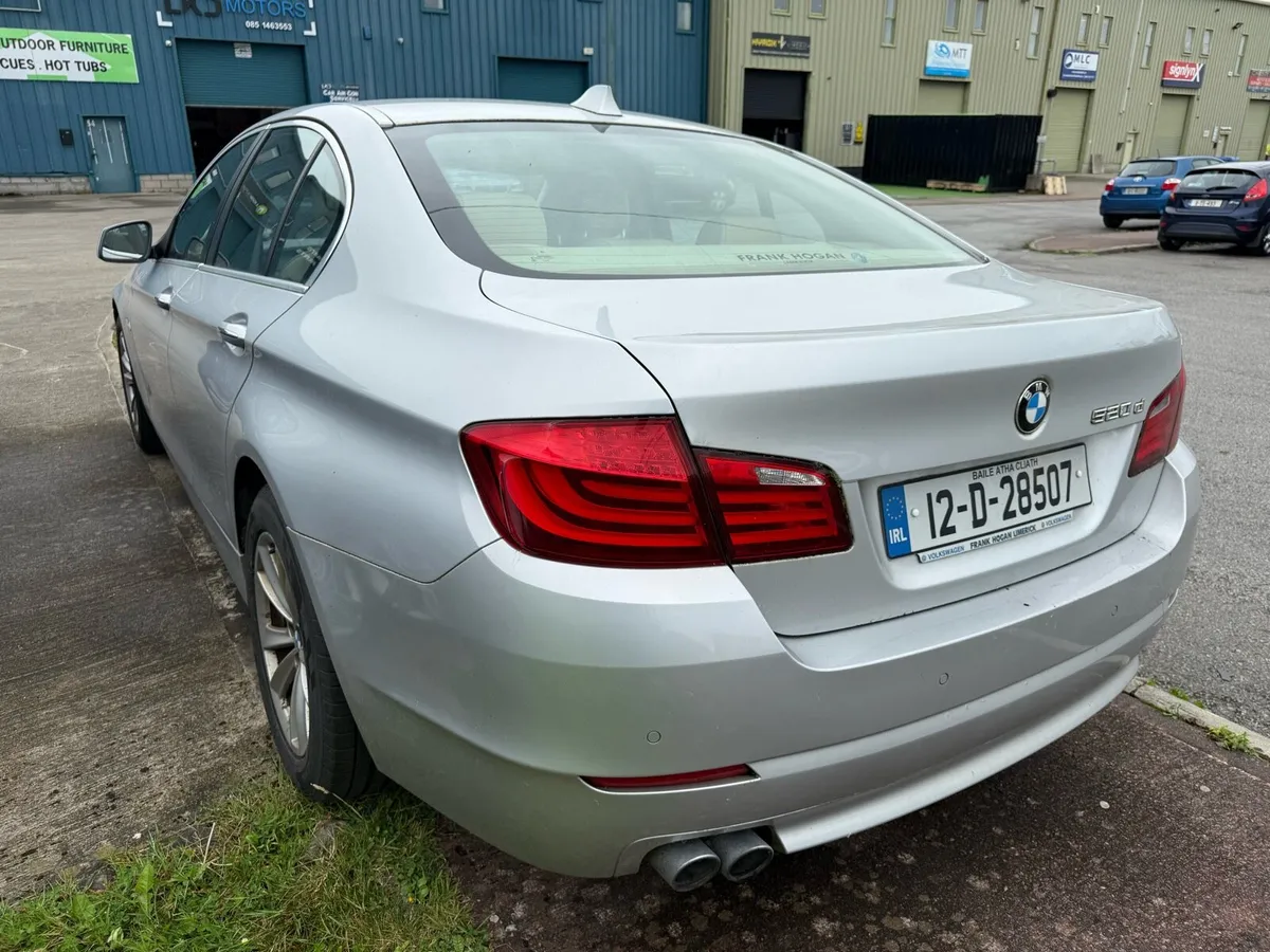 Bmw 5 series automatic diesel 225000 km - Image 4