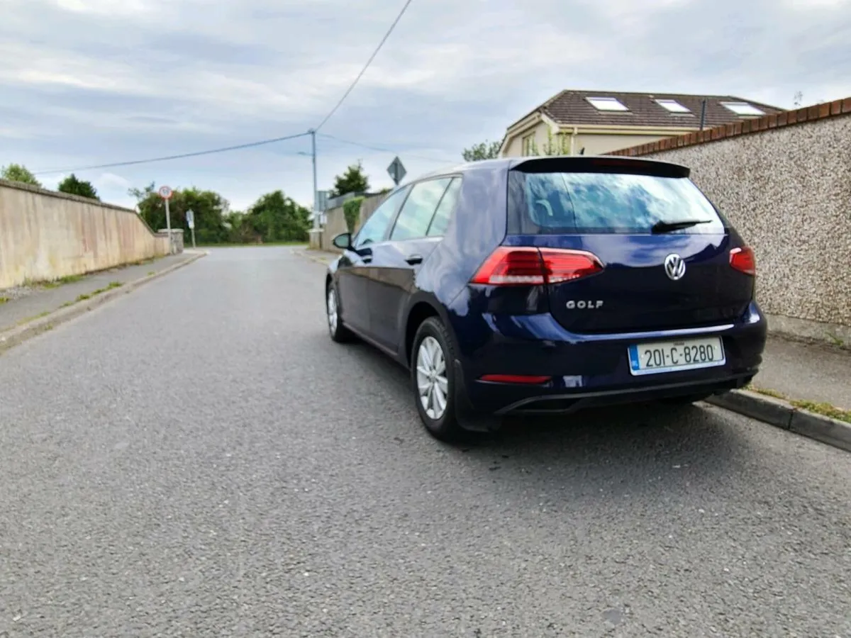 Car - Image 4