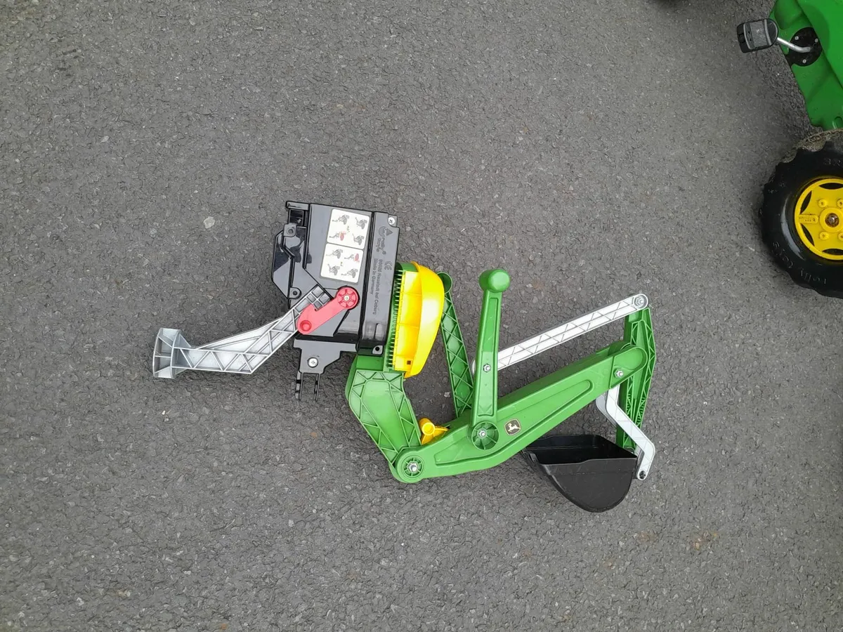 John Deer tractor - Image 2