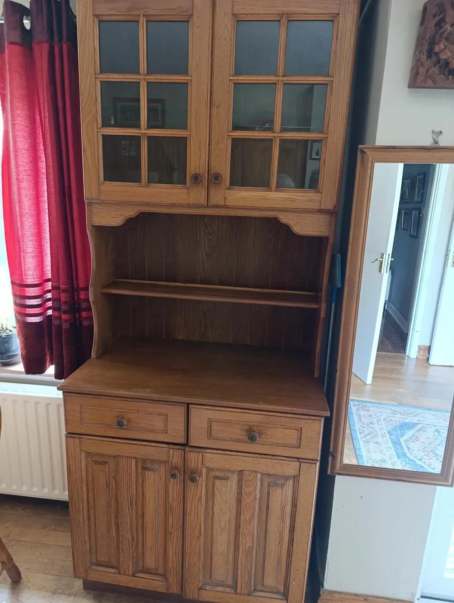 Dresser - Image 2
