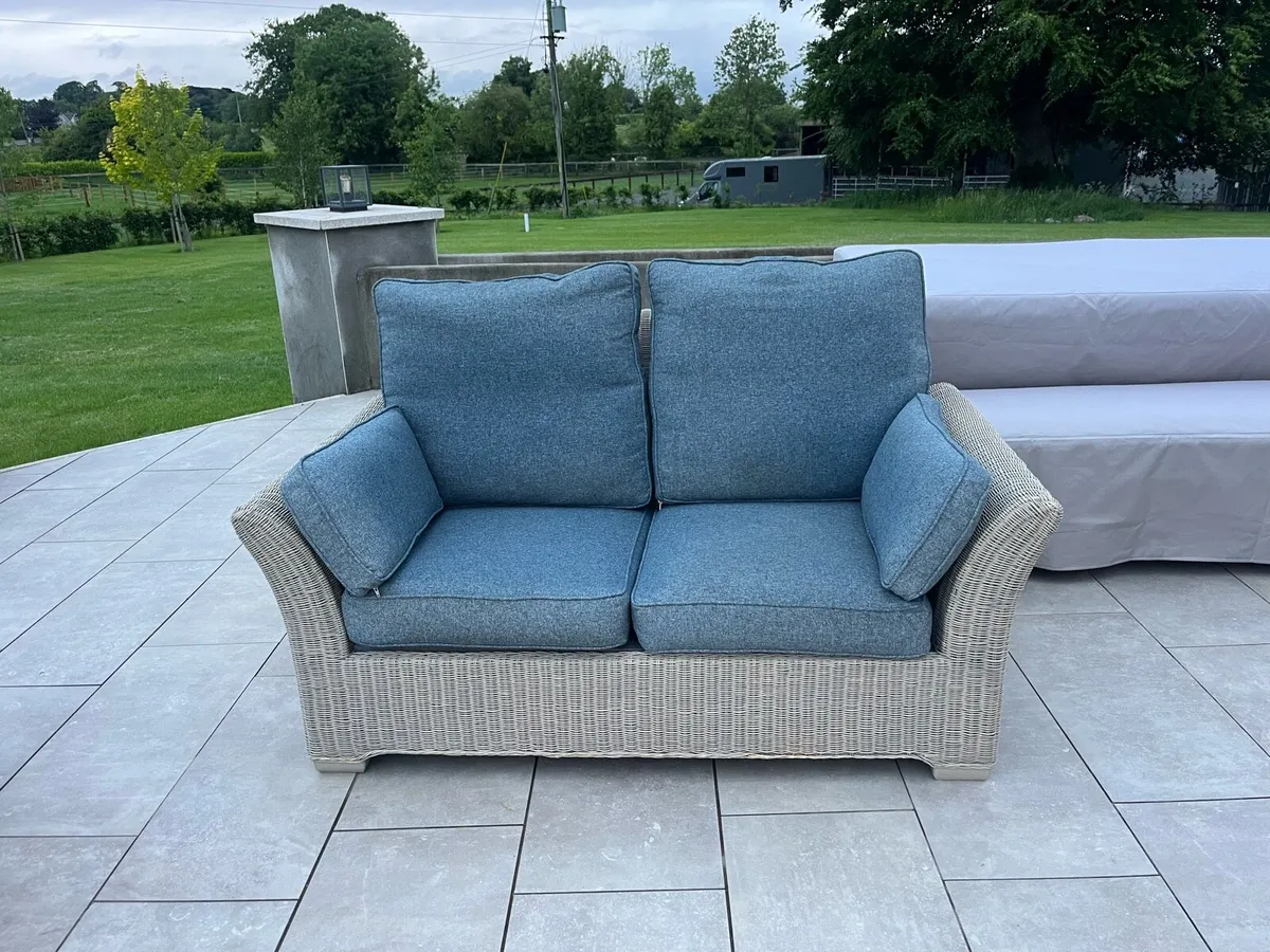 Sofa Set - Image 2