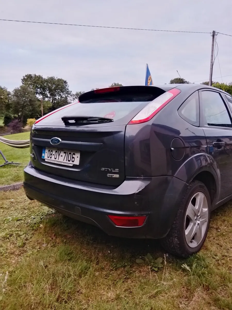 Ford Focus 2008 - Image 2