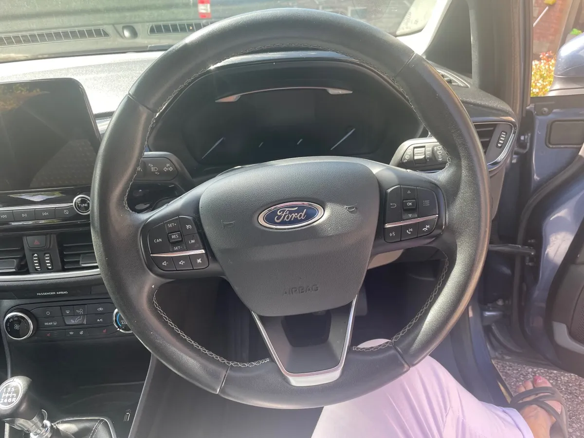 Ford Fiesta 2020 - Image 2