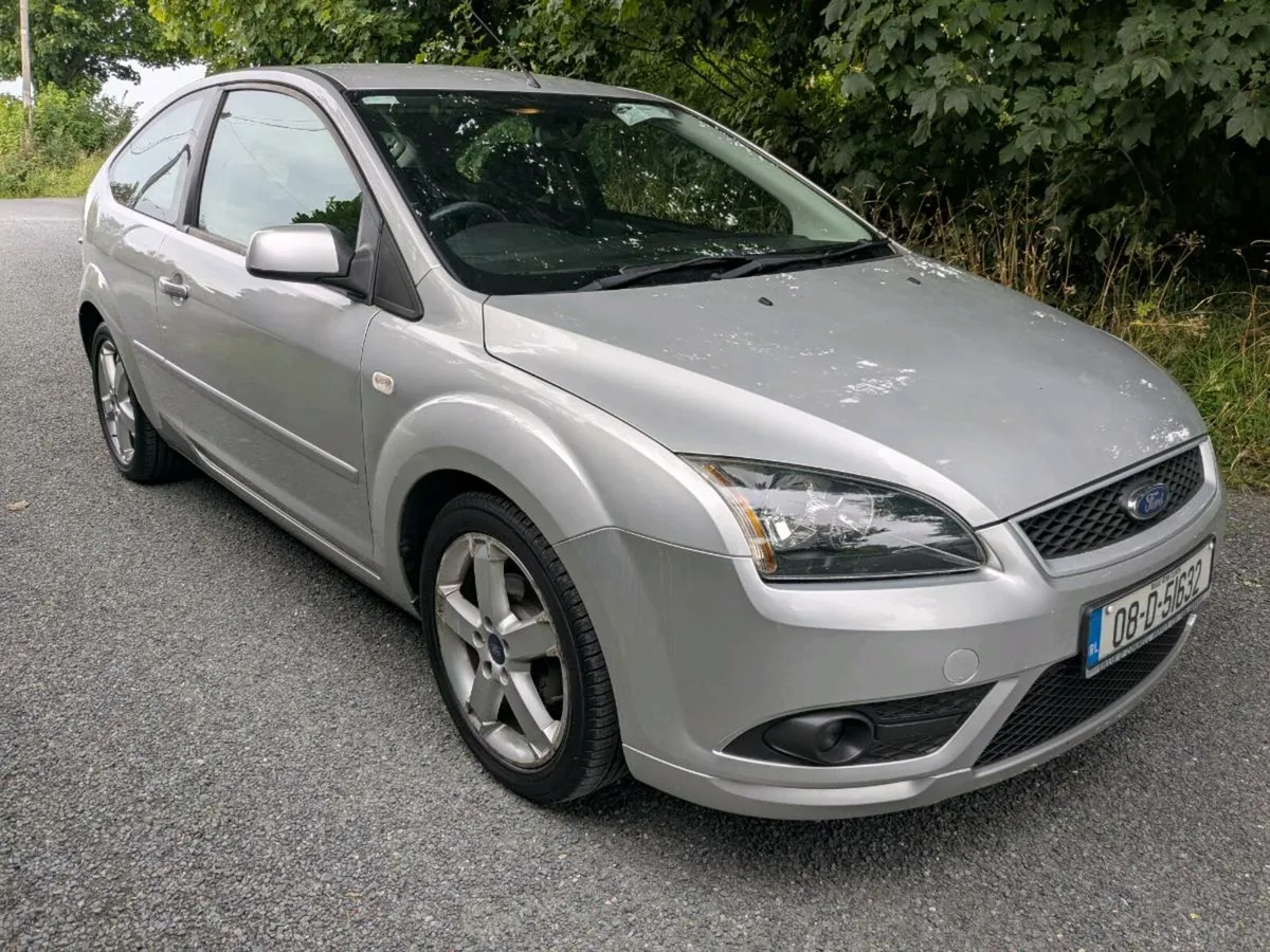3 Door 1 Owner 60k Miles 08 Ford Focus Zetec 1.4 - Image 3