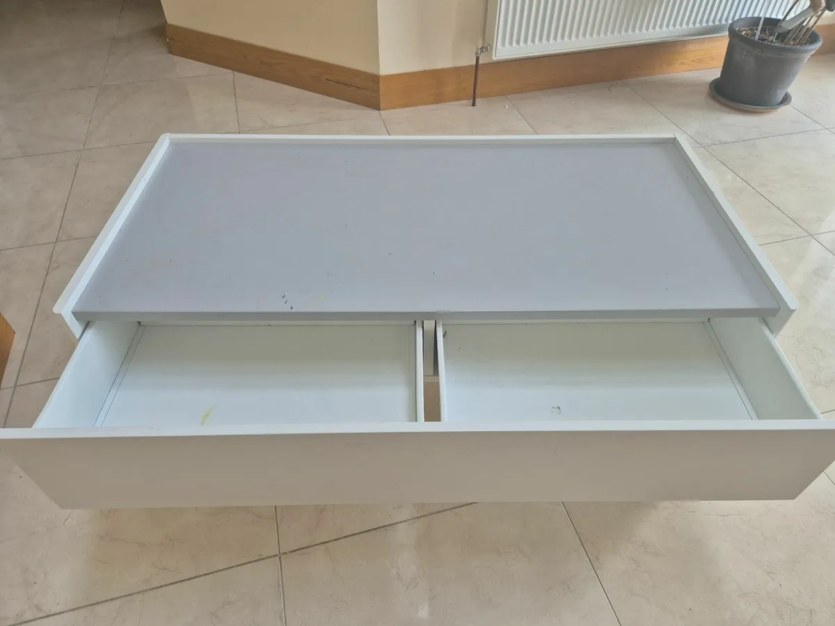 DUNDRA Activity table with storage, white/grey - Image 1
