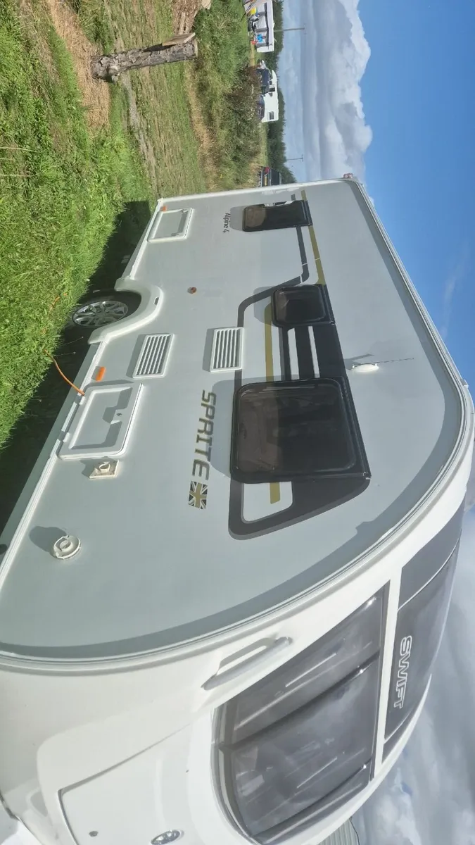 Caravan - Image 3