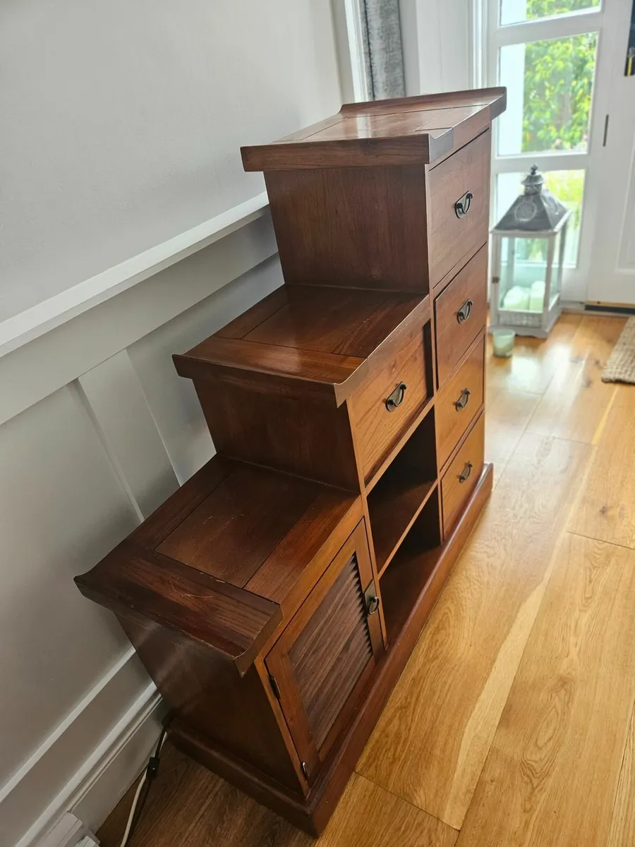 Cabinet - Image 3