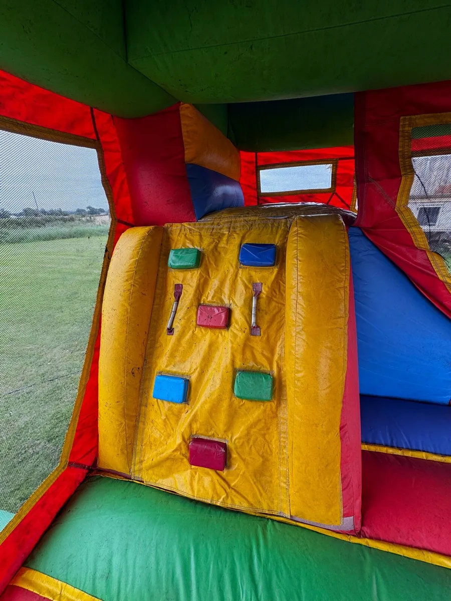 Bouncy Castle - Image 4