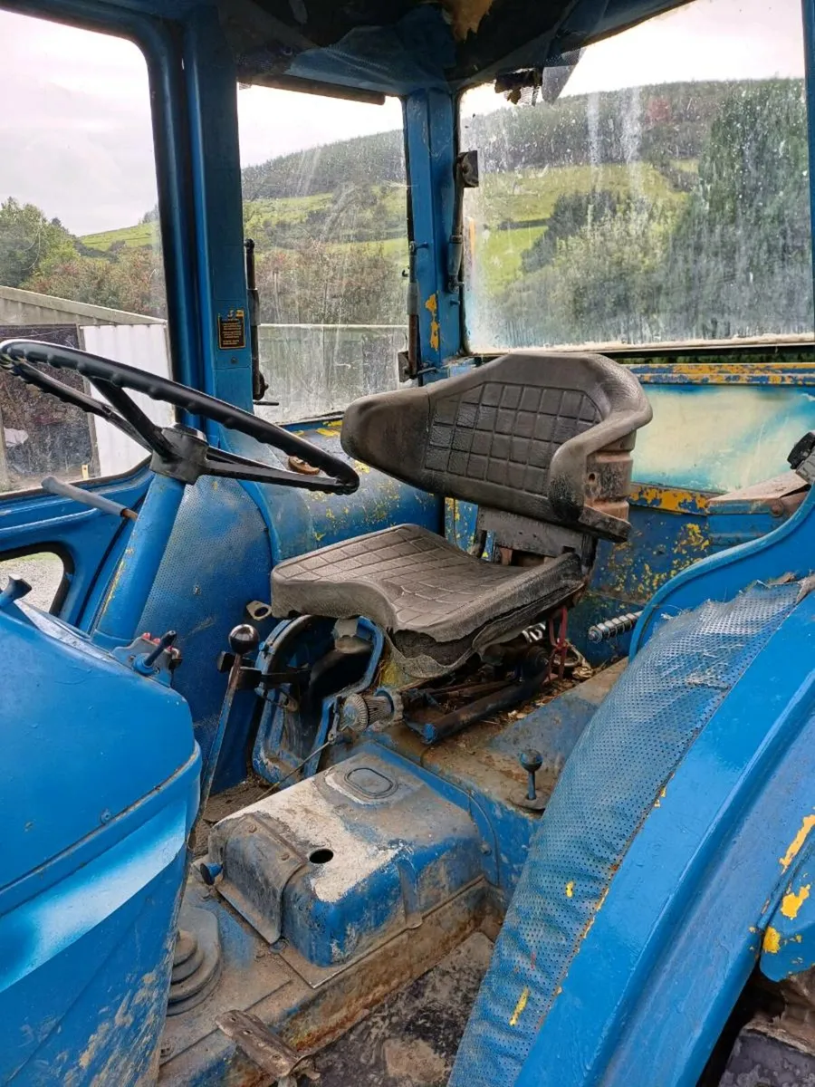 Ford 3600 - Image 4