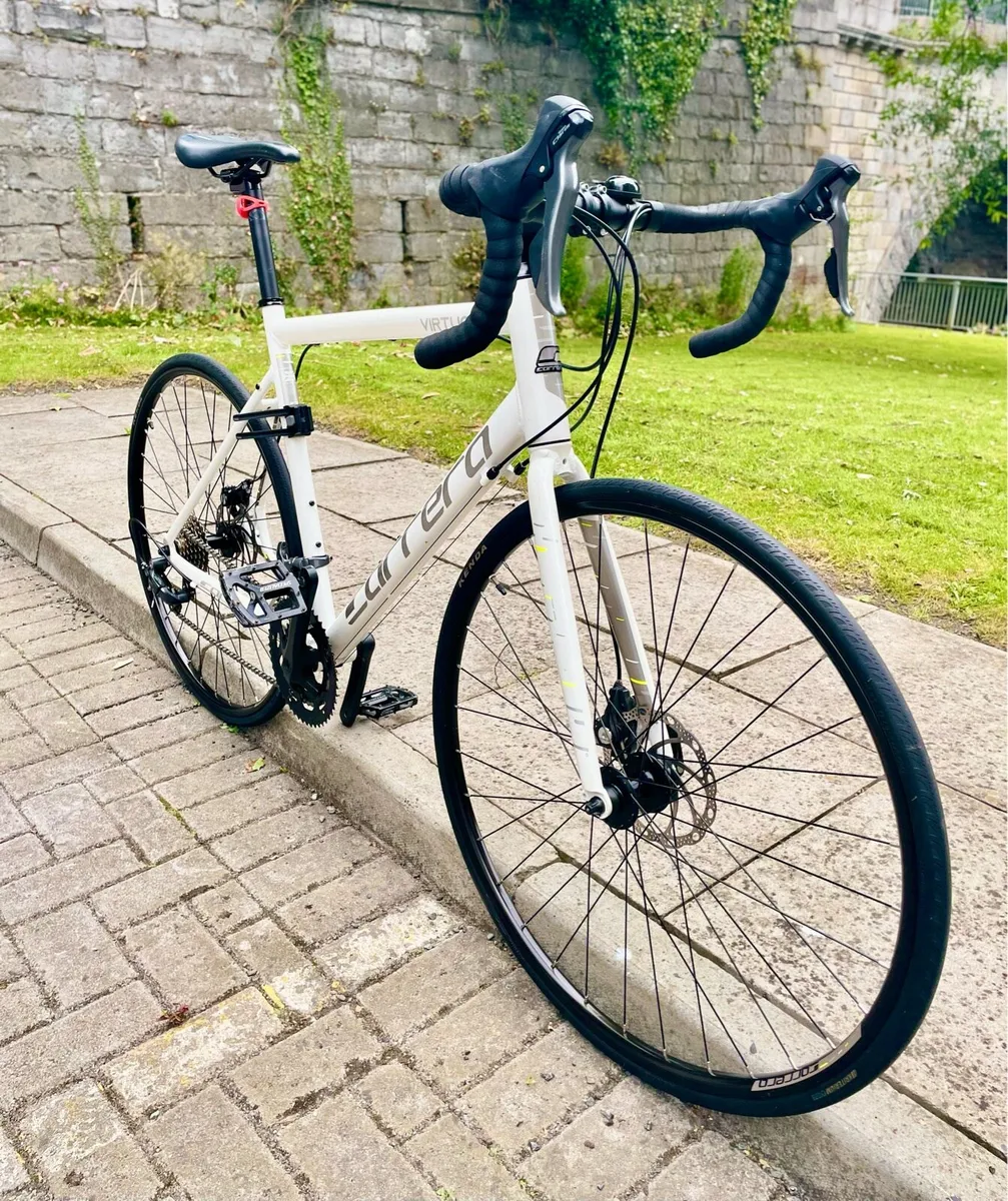 Carrera Virtuoso Road Bike - Perfect Condition! - Image 4