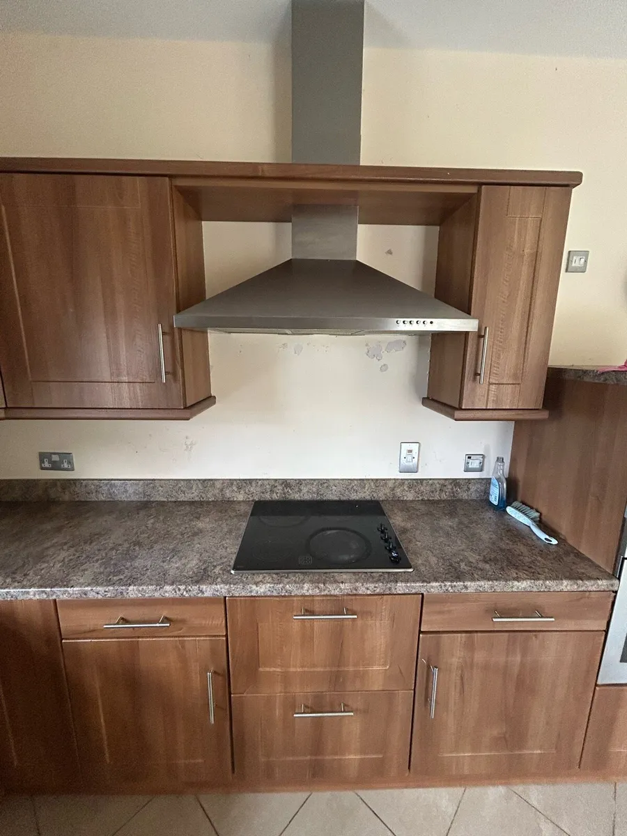 Kitchen - Image 4