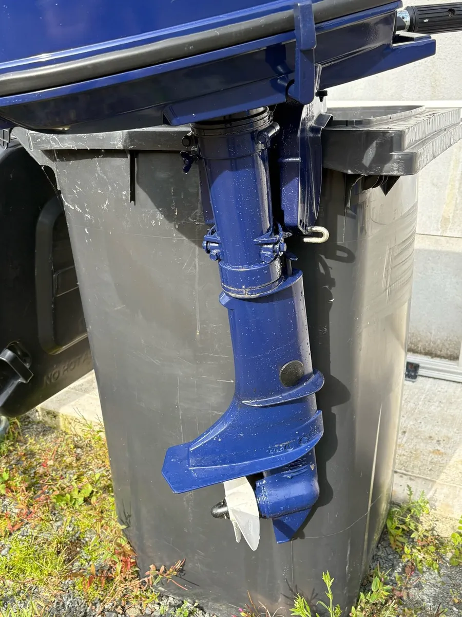 Yamaha 4hp outboard - Image 3