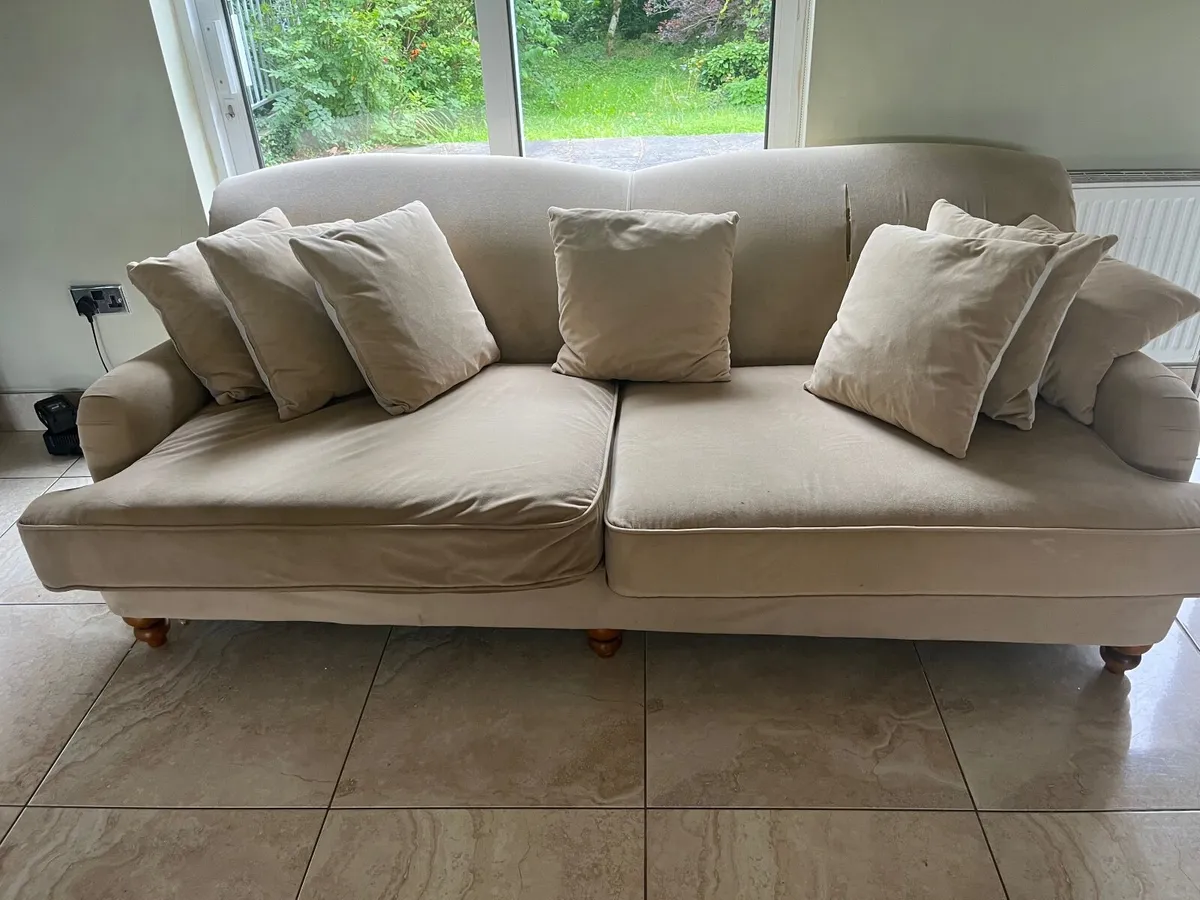 4 seater sofa x 2 - Image 1