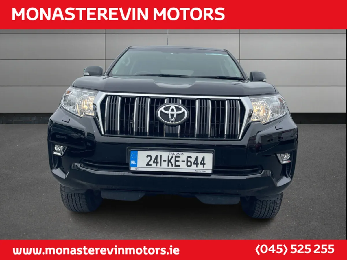 Toyota Land Cruiser LAND CRUISER LWB  - LOW MILEAG - Image 4
