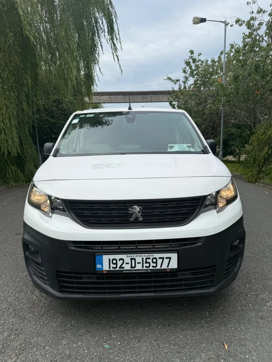 Peugeot Partner 2019 INCLUDES VAT - Image 3