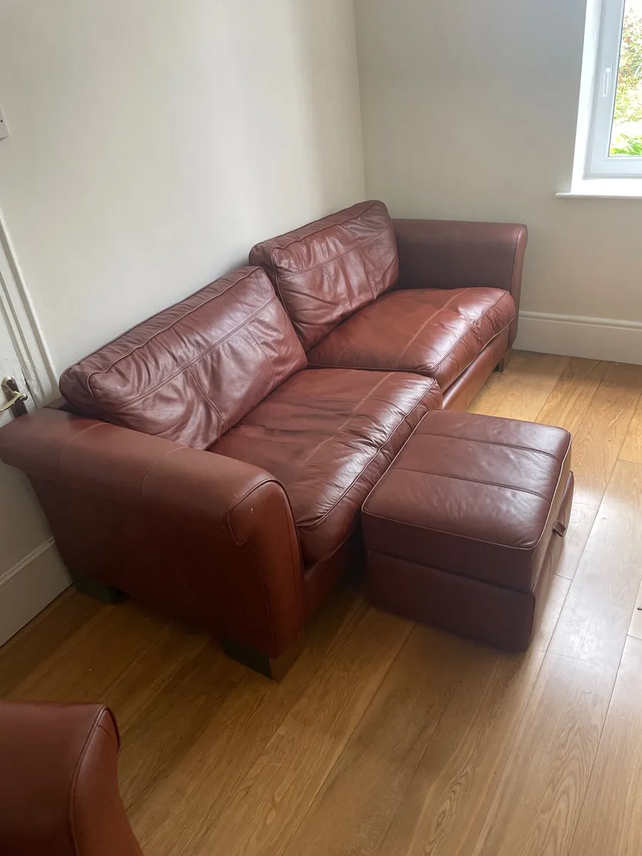 Leather couch and armchair set - Image 1