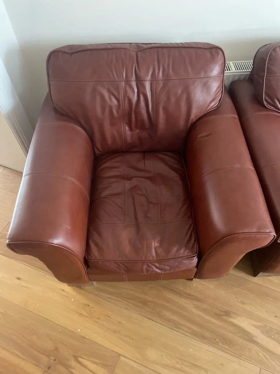 Leather couch and armchair set - Image 4