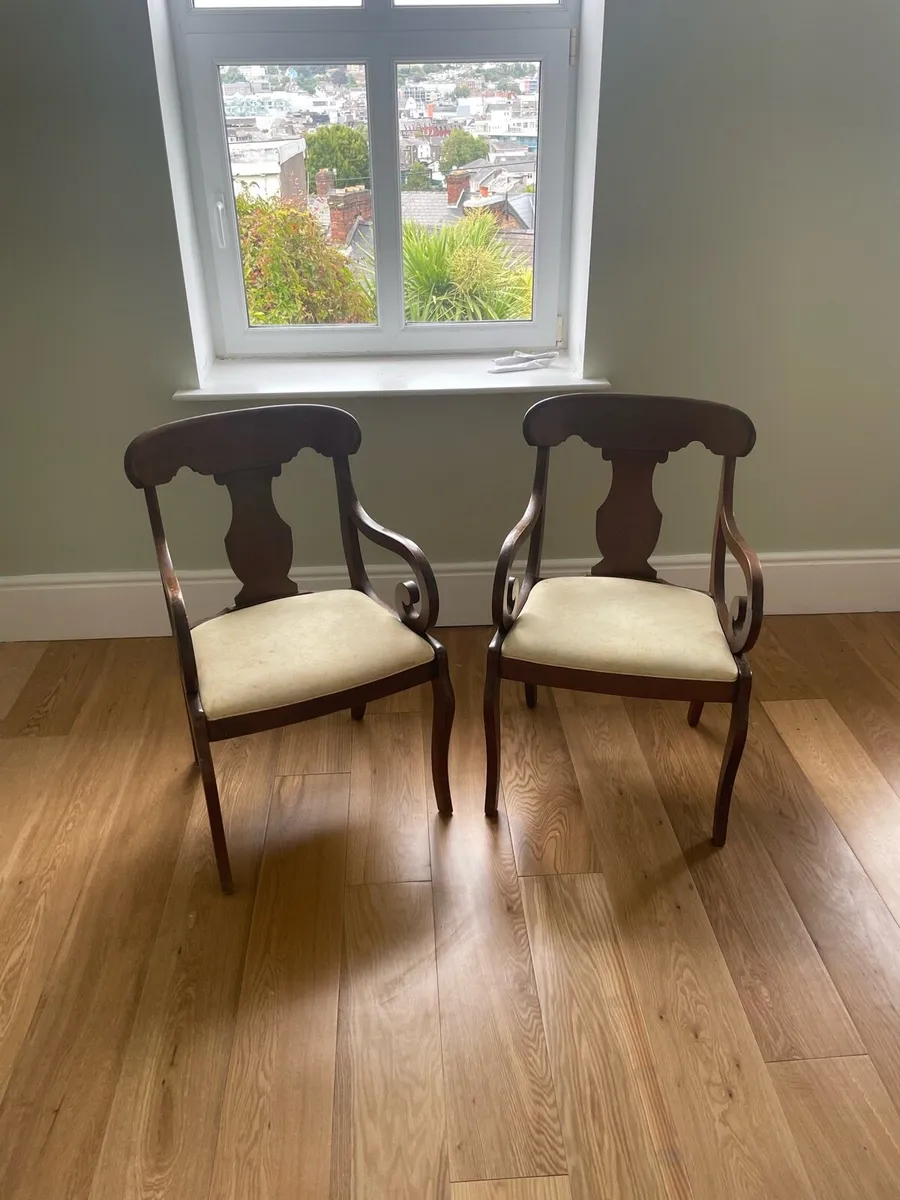 Pair of dining chairs - Image 1