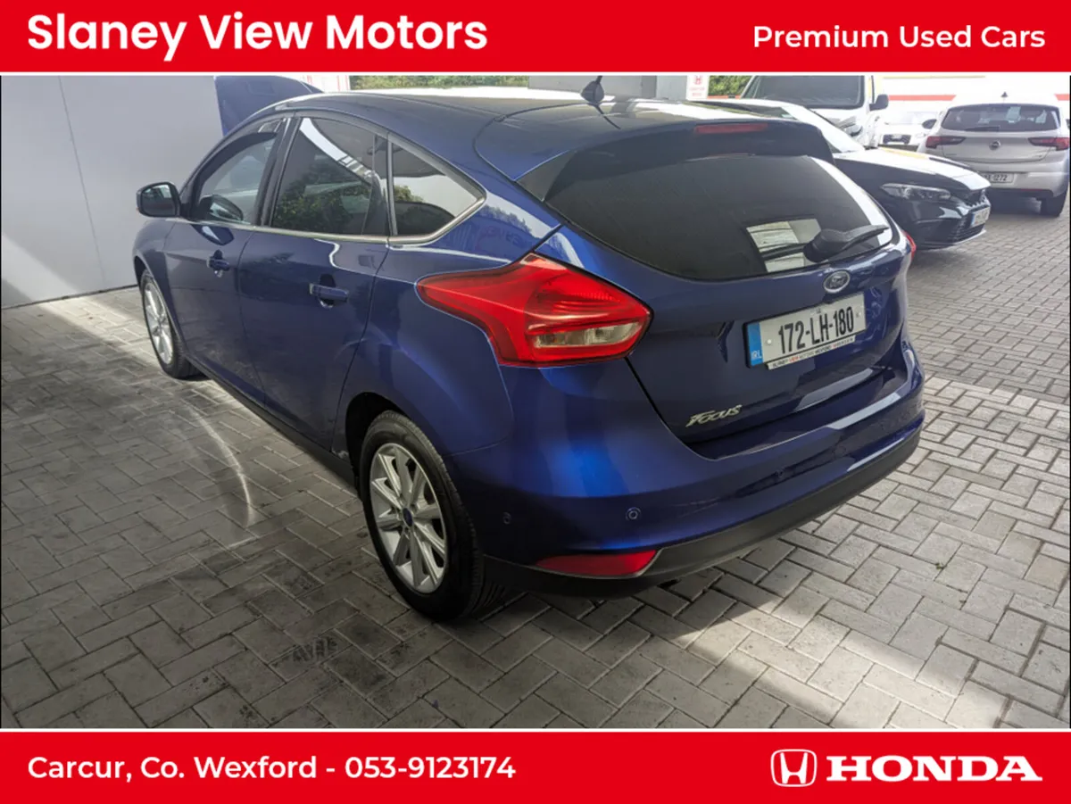Ford Focus TITANIUM 1.5 TD 95PS 6SPEED 4DR - Image 3