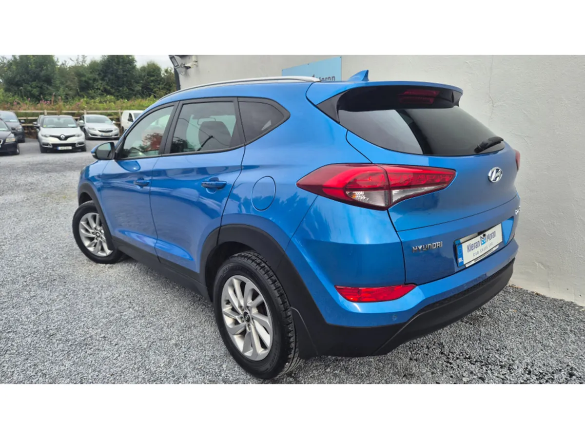 Hyundai Tucson EXECUTIVE - Image 3