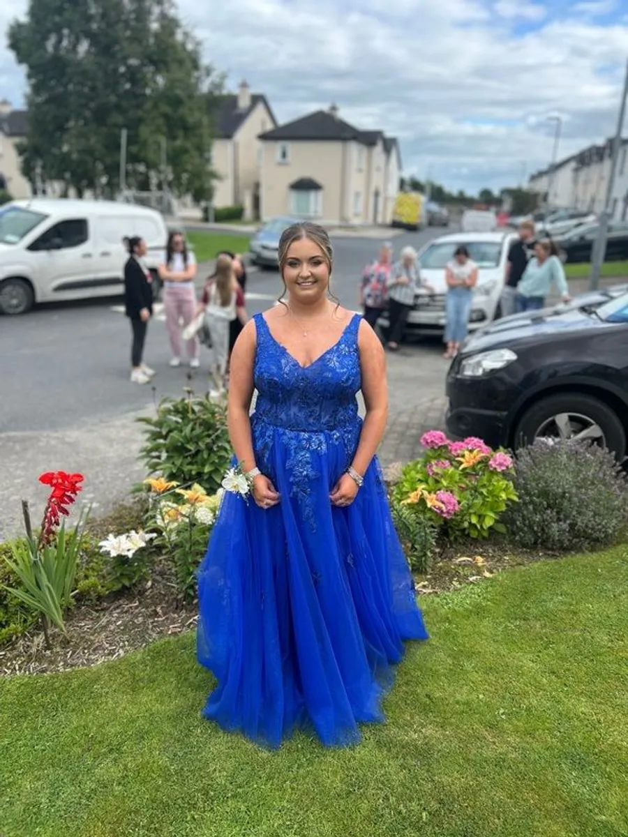 Debs Dress - Image 4